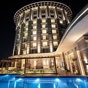 Lyfe Hotel